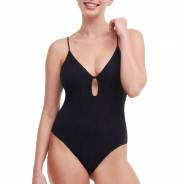 Для пляжа цельный купальник