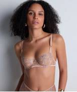 Бюстгальтер балконет