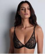 Бюстгальтер треугольник