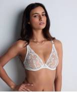 Бюстгальтер трикутник