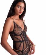 Нижнее белье бюстье