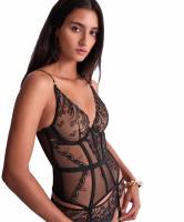 Спідня білизна бюстьє