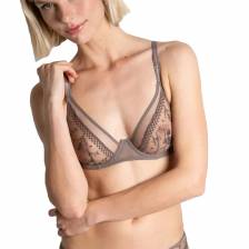 Бюстгальтер треугольник