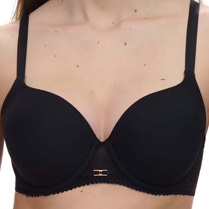 Бюстгальтер формованный